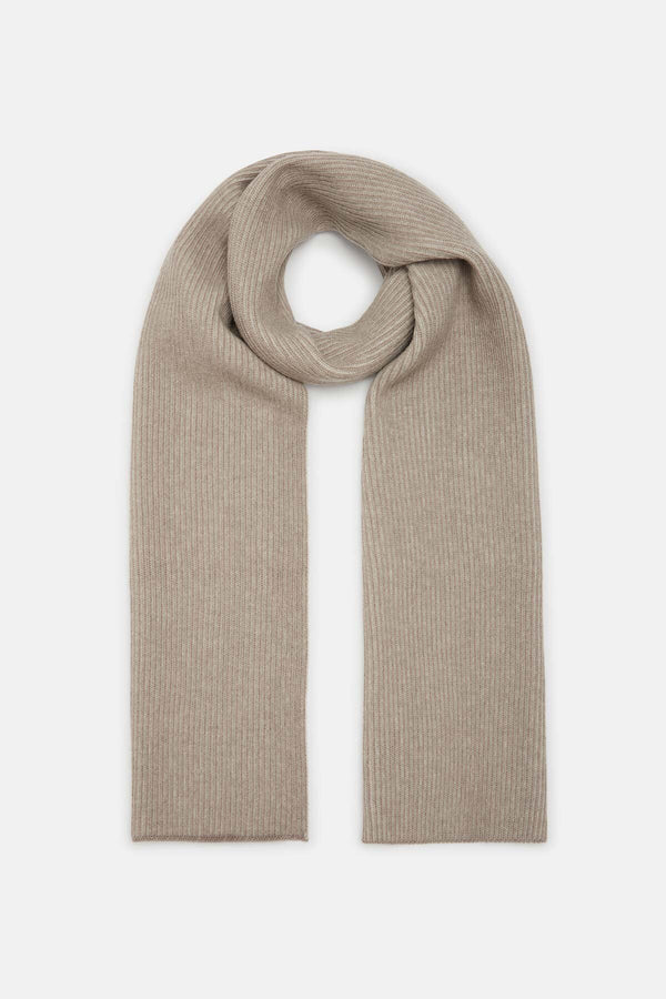 KNITTED WOOL SCARF