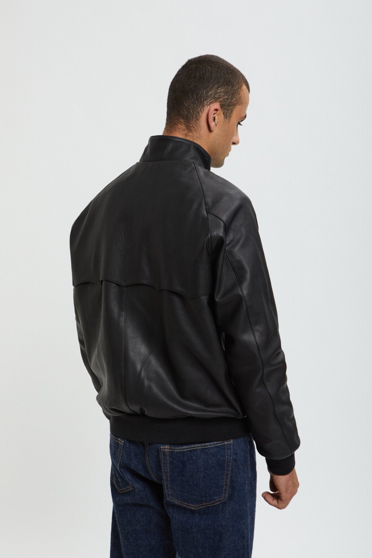 G9 Leather Black | Baracuta