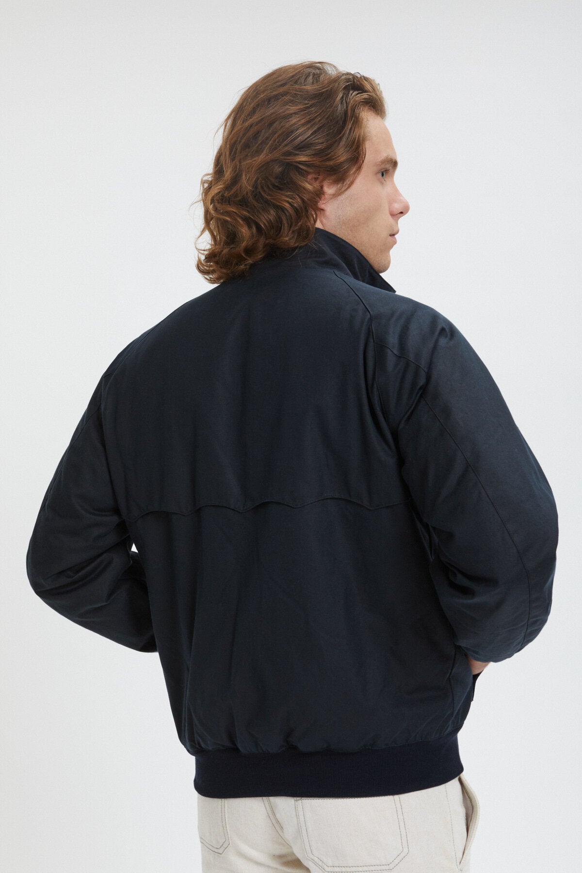 G9 Waxed Pocket Dark Navy | Baracuta